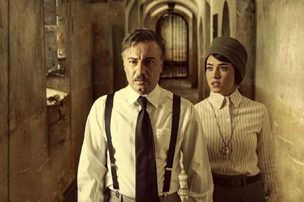 ウォーデン 消えた死刑囚の画像