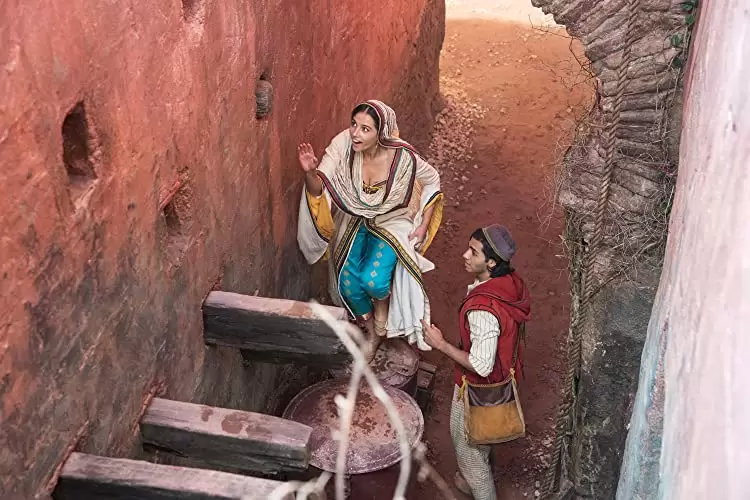 「アラジン」ナオミ・スコット & メナ・マスードの画像