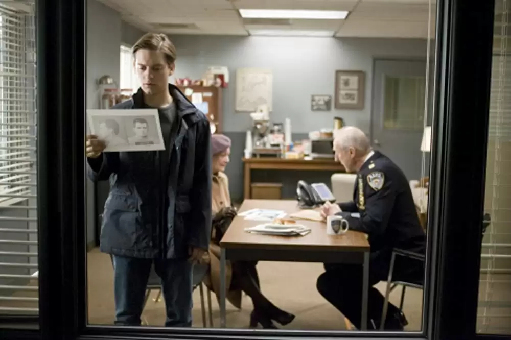 「スパイダーマン3」ジェームズ・クロムウェル & トビー・マグワイア & ローズマリー・ハリスの画像