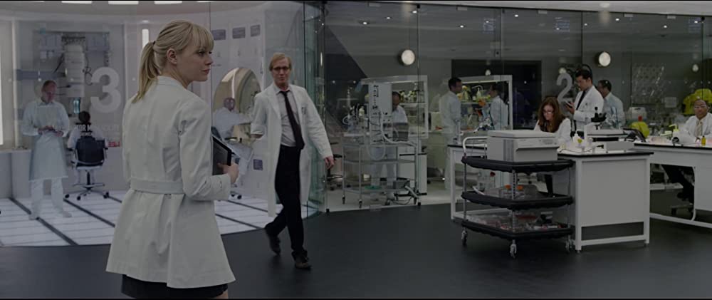 「アメイジング・スパイダーマン」リス・エバンス & エマ・ストーンの画像