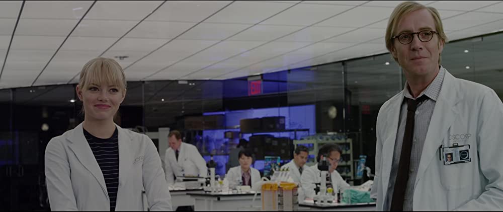 「アメイジング・スパイダーマン」リス・エバンス & エマ・ストーンの画像