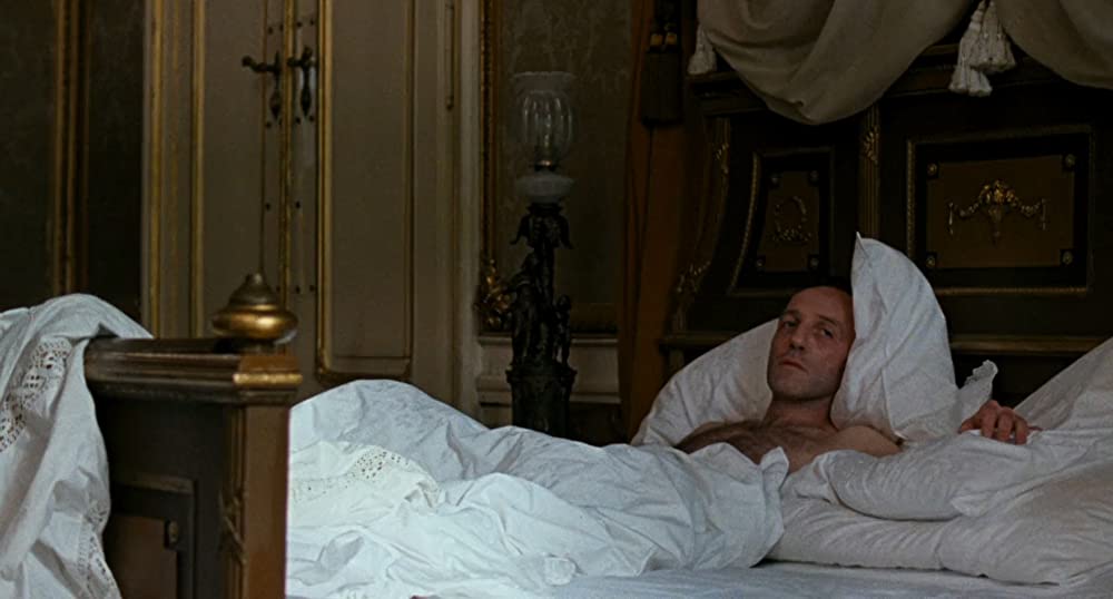 「ヒトラーの贋札」カール・マルコビクスの画像