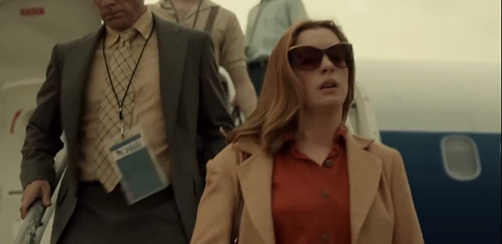 「マクマホン・ファイル」ロージー・ペレス & アン・ハサウェイの画像