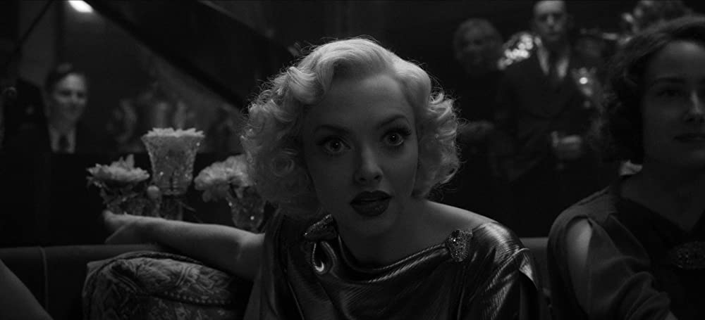 「Mank/マンク」アマンダ・セイフライドの画像