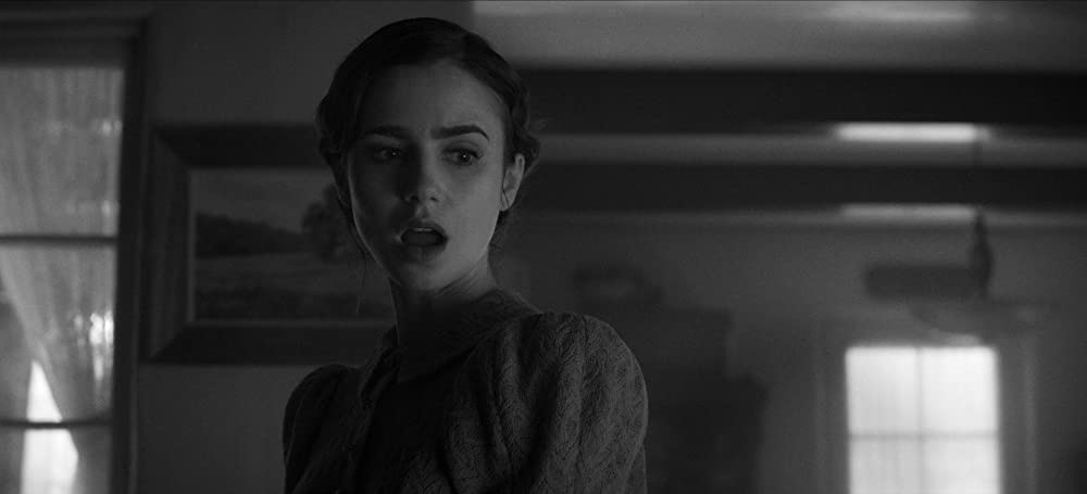 「Mank/マンク」リリー・コリンズの画像