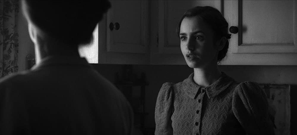 「Mank/マンク」リリー・コリンズの画像