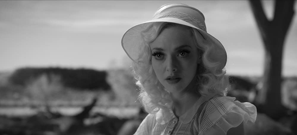 「Mank/マンク」アマンダ・セイフライドの画像