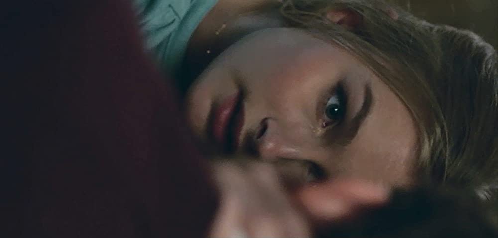 「ベター・ウォッチ・アウト: クリスマスの侵略者」オリビア・デヨングの画像