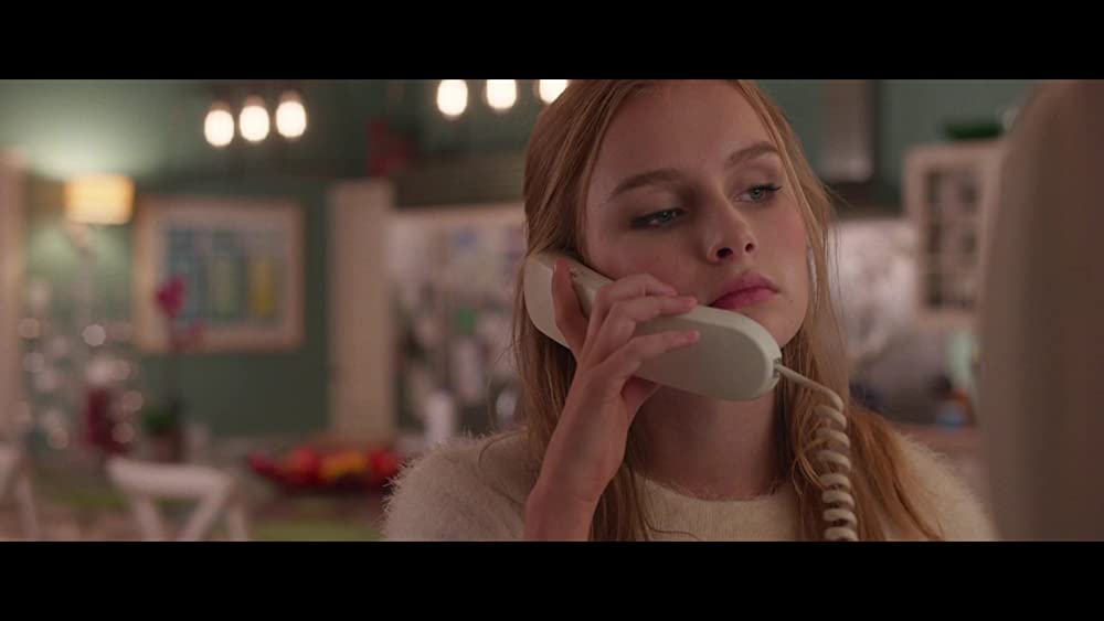 「ベター・ウォッチ・アウト: クリスマスの侵略者」オリビア・デヨングの画像