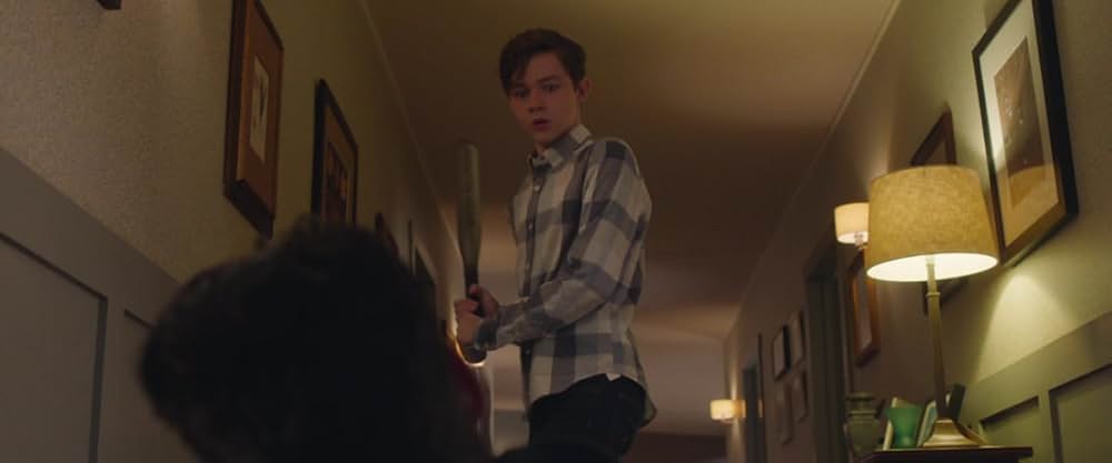 ベター・ウォッチ・アウト: クリスマスの侵略者の画像