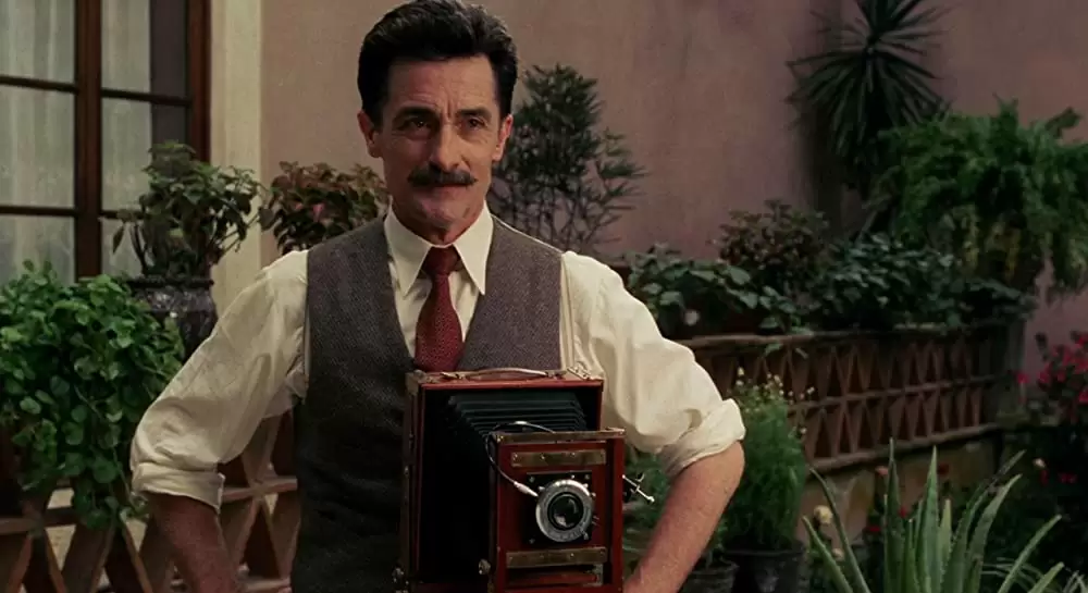 「フリーダ」ロジャー・リースの画像