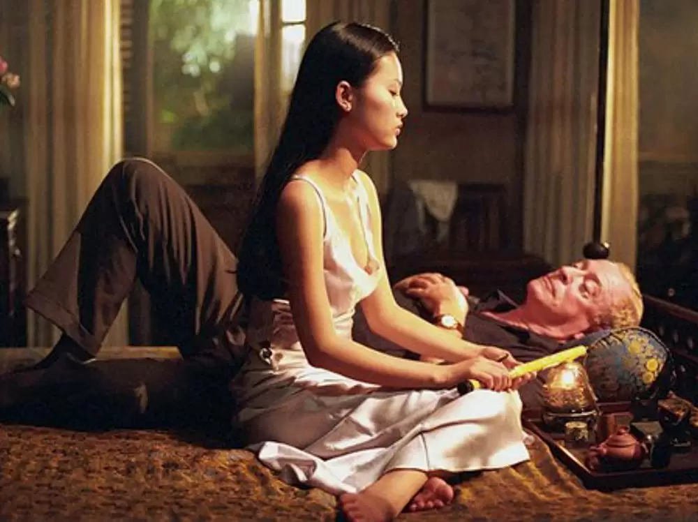 「愛の落日」マイケル・ケイン & Do Thi Hai Yenの画像