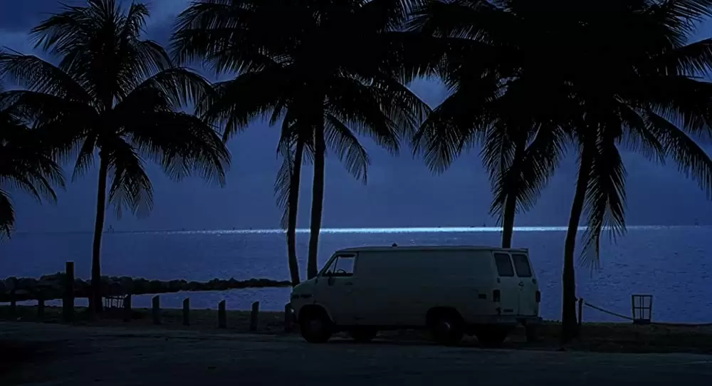 アダプテーションの画像