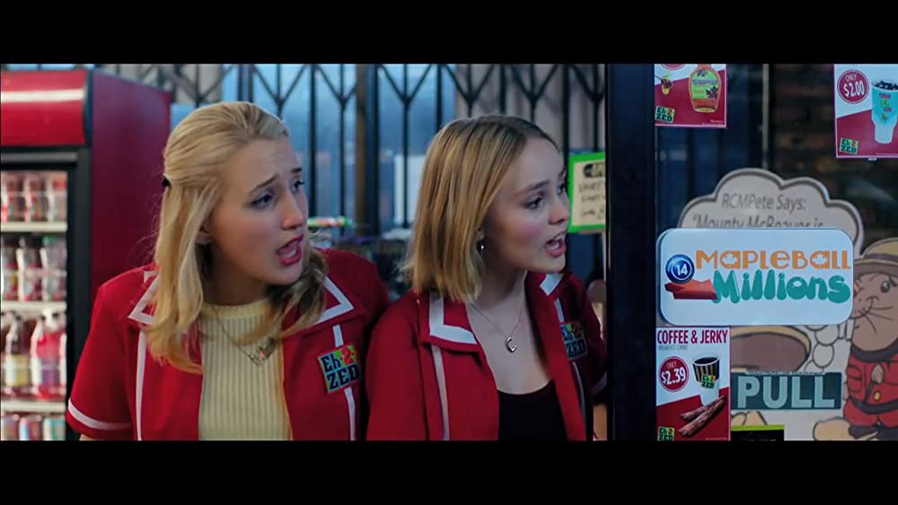 コンビニ・ウォーズ バイトJK VS ミニナチ軍団の画像