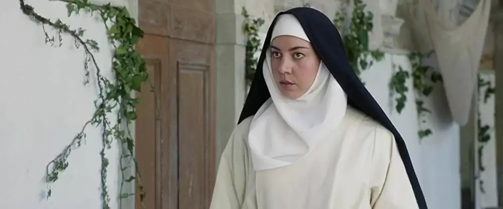 「天使たちのビッチ・ナイト」オーブリー・プラザの画像