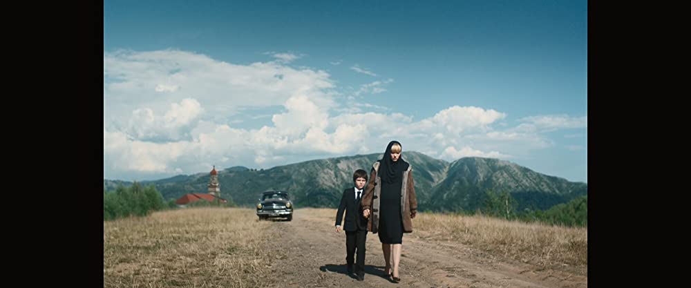 潜水艦クルスクの生存者たちの画像