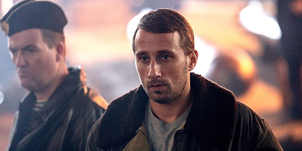 潜水艦クルスクの生存者たちの画像