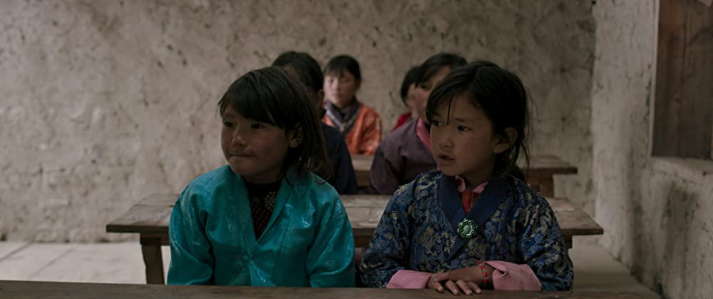 ブータン 山の教室の画像