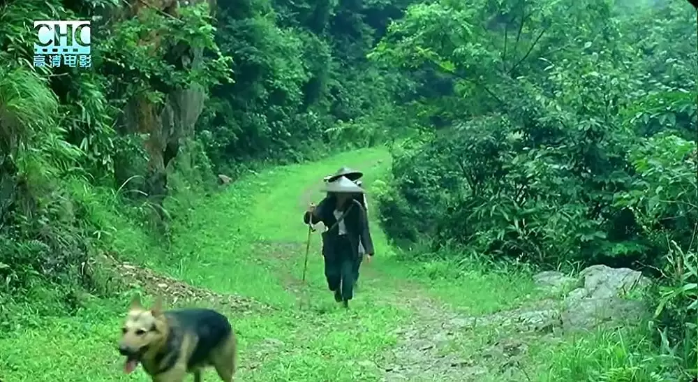 山の郵便配達の画像