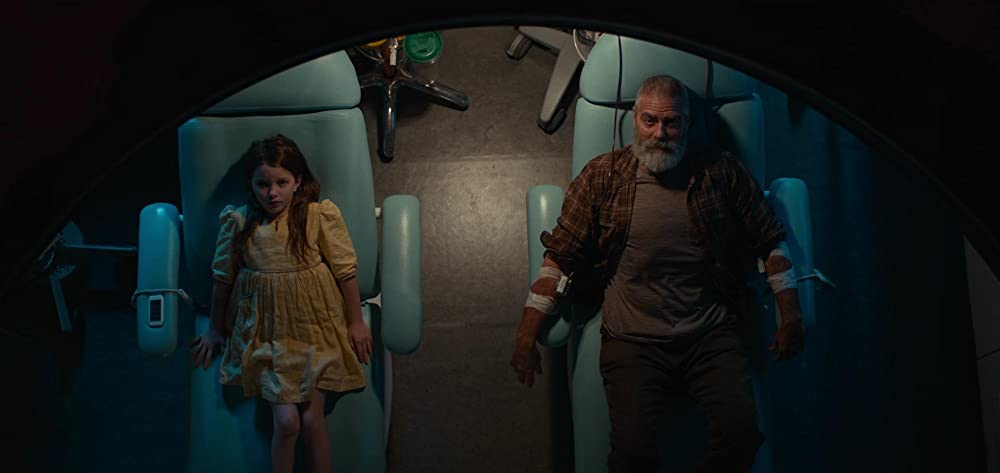 「ミッドナイト・スカイ」ジョージ・クルーニー & Caoilinn Springallの画像