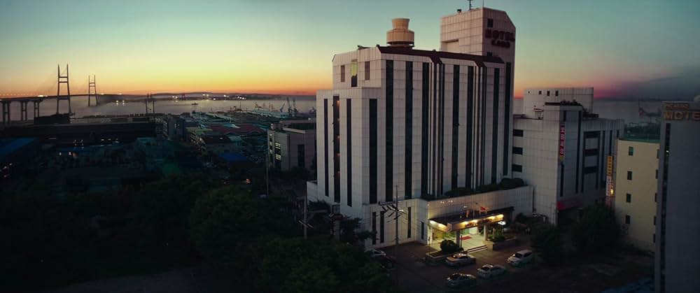 藁にもすがる獣たちの画像