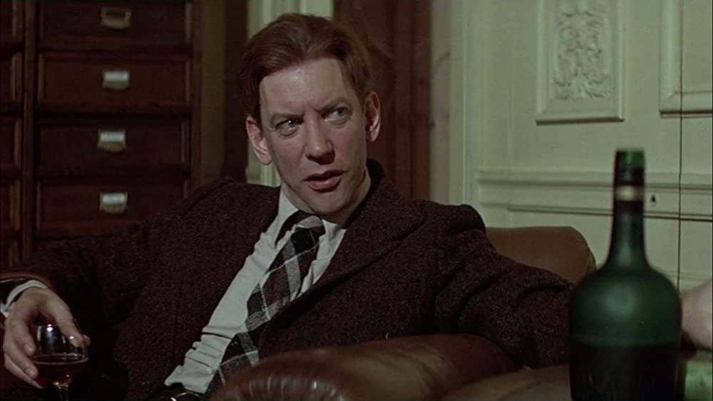 鷲は舞いおりたの画像