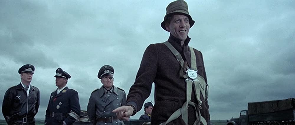 「鷲は舞いおりた」マイケル・ケイン & ロバート・デュバル & ドナルド・サザーランド & Sven-Bertil Taubeの画像