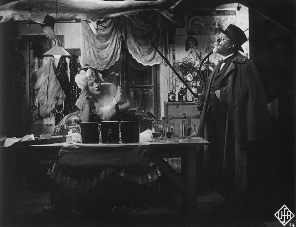 嘆きの天使の画像