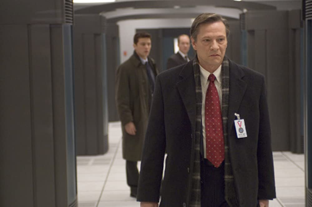 「アメリカを売った男」ライアン・フィリップ & クリス・クーパーの画像