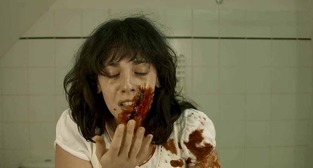 「屋敷女」Alysson Paradisの画像