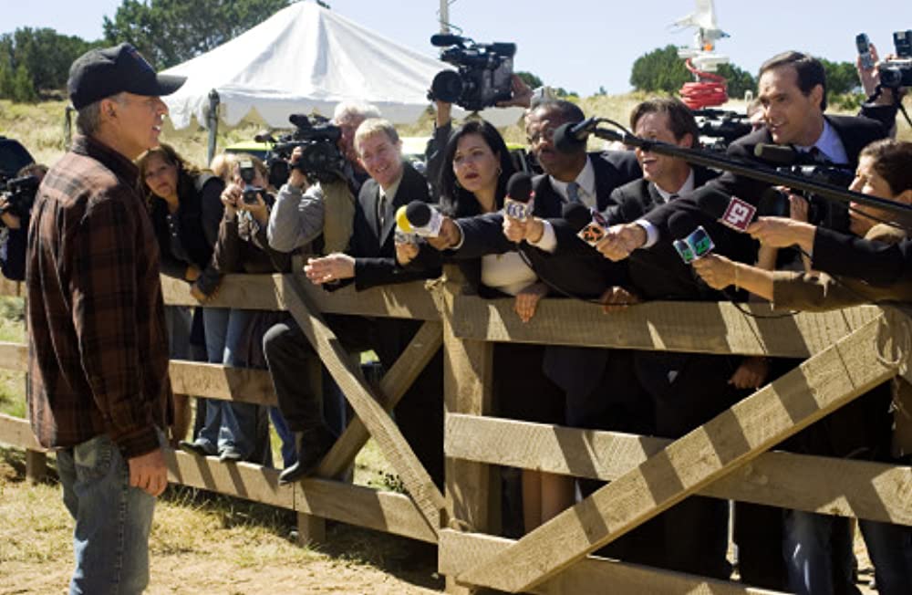 アストロノーツ・ファーマー／庭から昇ったロケット雲の画像