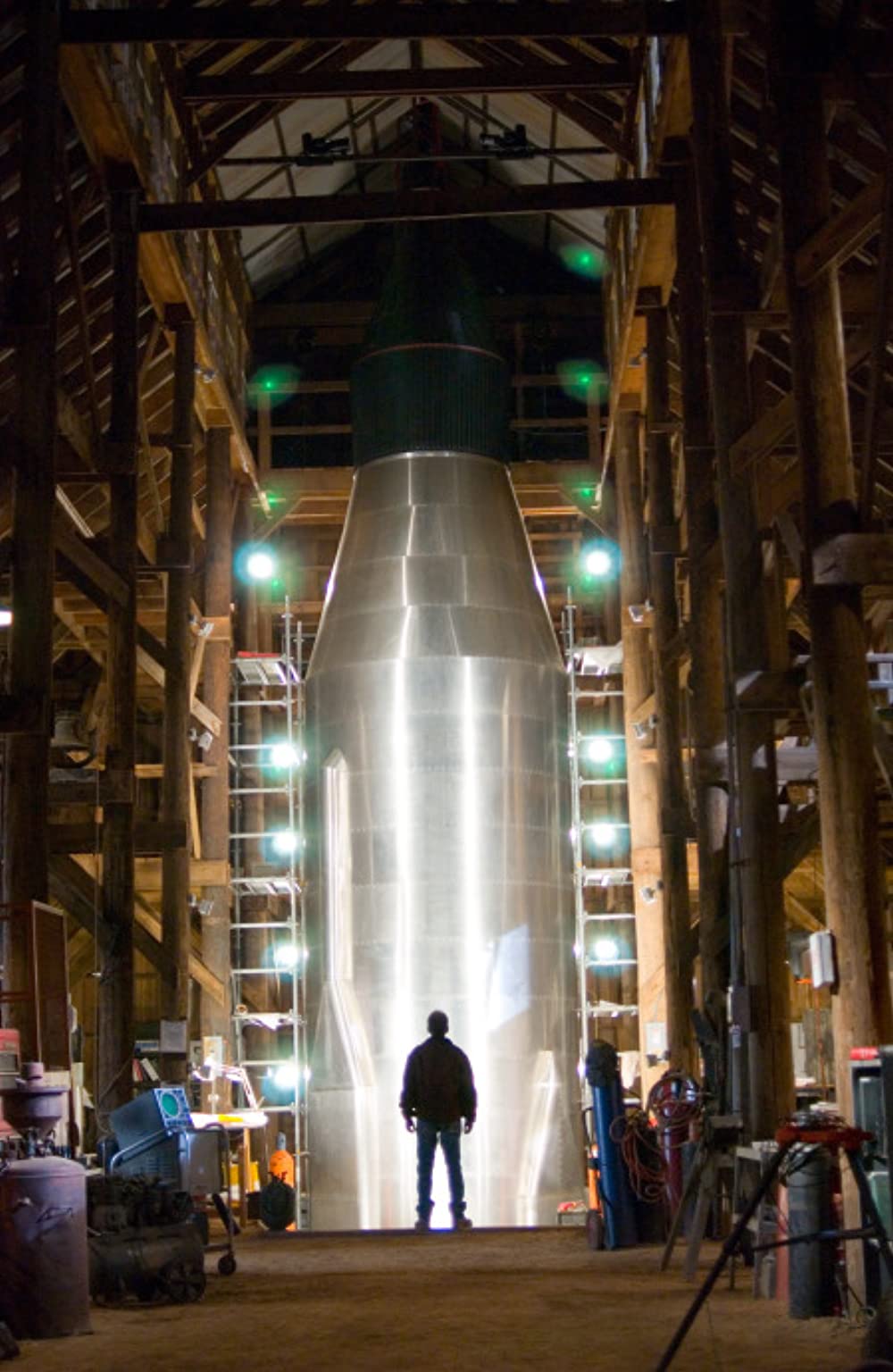 アストロノーツ・ファーマー／庭から昇ったロケット雲の画像