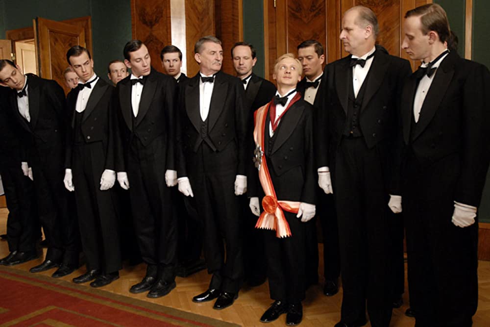 英国王給仕人に乾杯！の画像