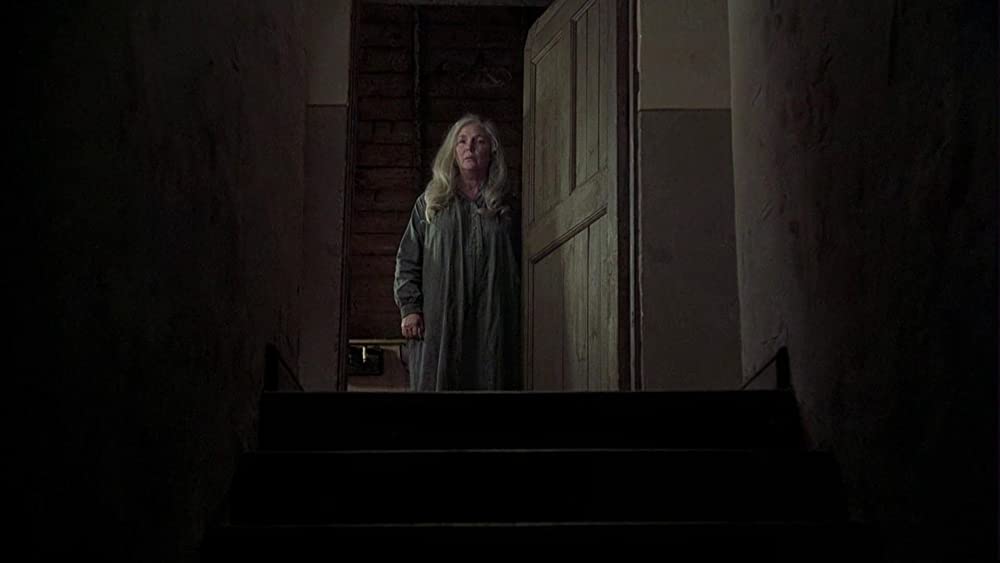 アザーズの画像