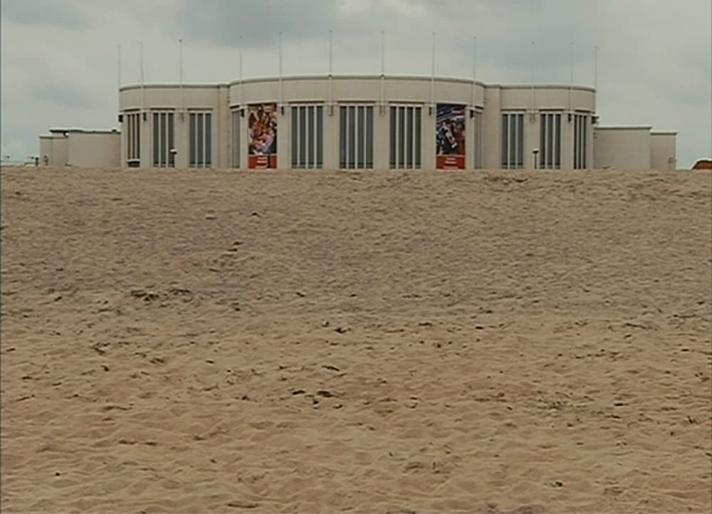 アニエスの浜辺の画像