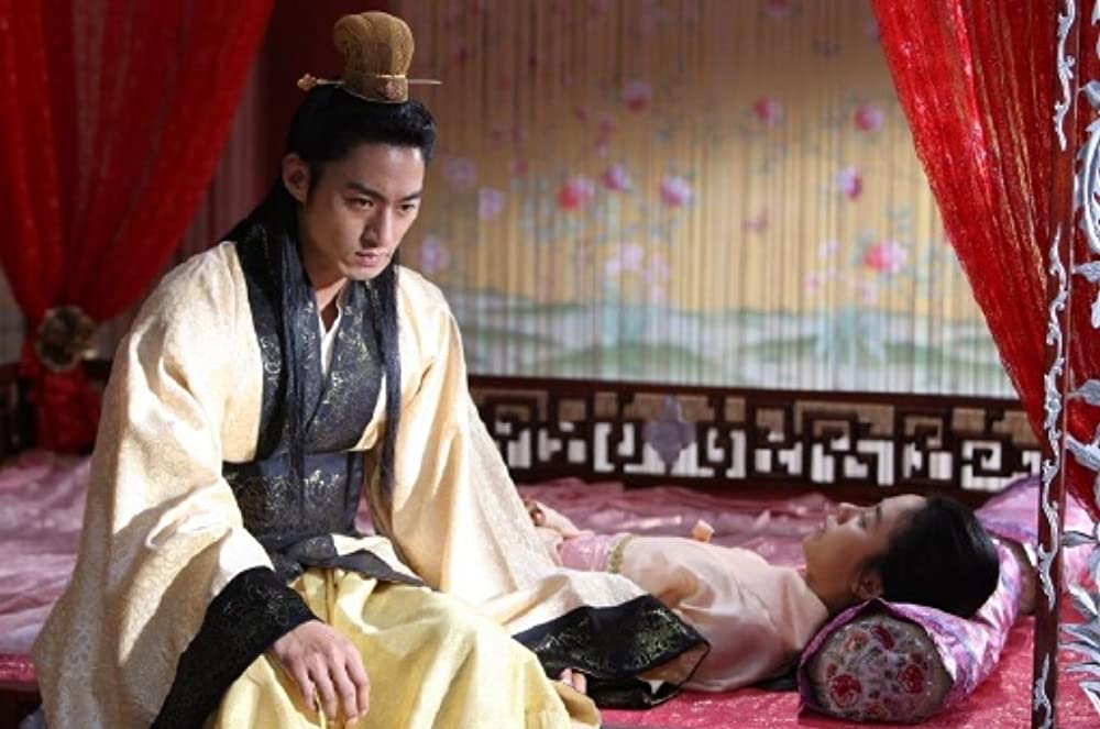 「霜花店（サンファジョム） 運命、その愛」朱镇模 & ソン・ジヒョの画像