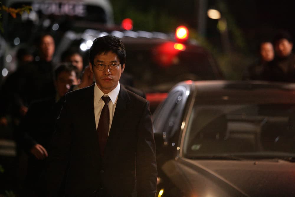 黒く濁る村の画像