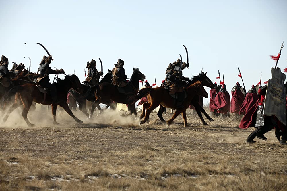 「女ドラゴンと怒りの未亡人軍団」の画像