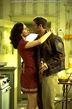 「オーロラの彼方へ」デニス・クエイド & エリザベス・ミッチェルの画像