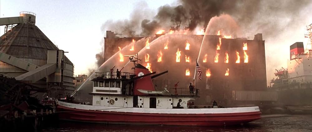 オーロラの彼方への画像