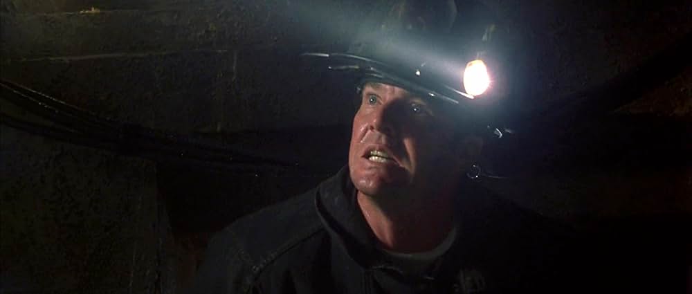 オーロラの彼方への画像