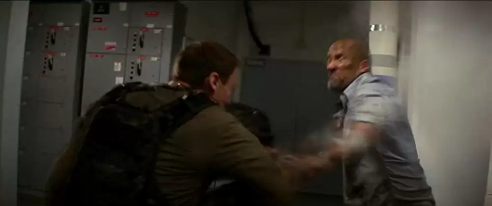 「スカイスクレイパー」ドウェイン・ジョンソンの画像