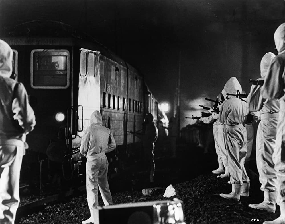 カサンドラ・クロスの画像