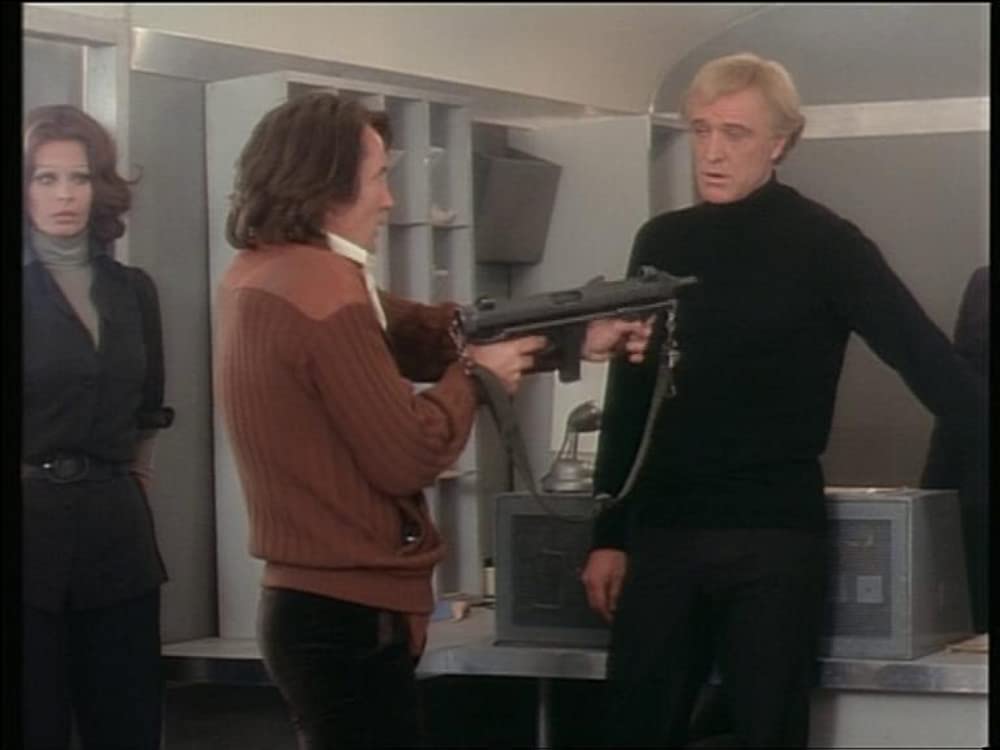 カサンドラ・クロスの画像