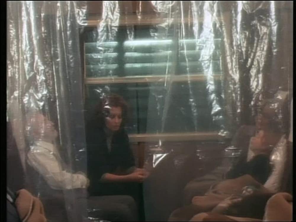 カサンドラ・クロスの画像