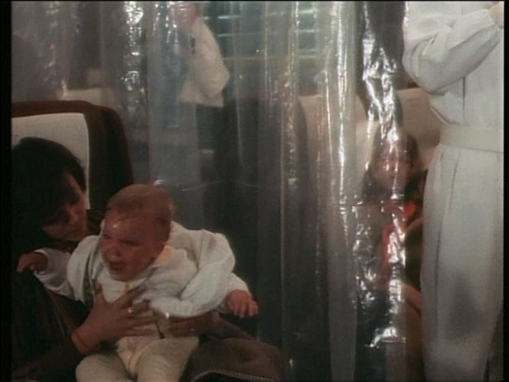 カサンドラ・クロスの画像