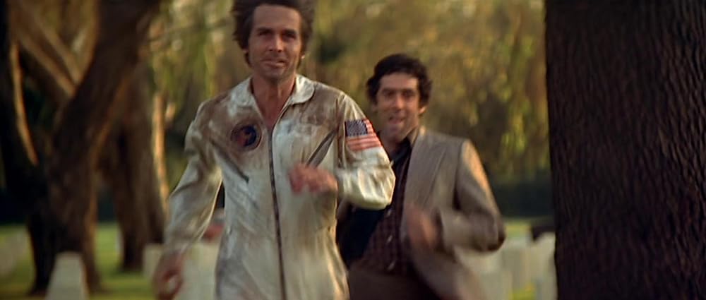 「カプリコン・1」ジェームズ・ブローリン & エリオット・グールドの画像