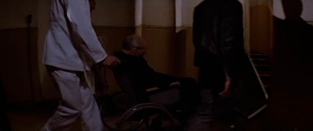 スペースバンパイアの画像