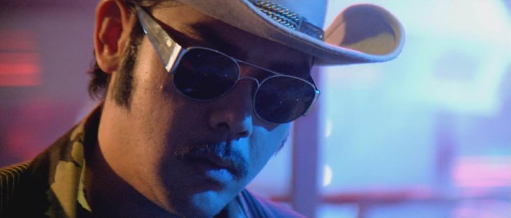 ヒーロー・ネバー・ダイの画像