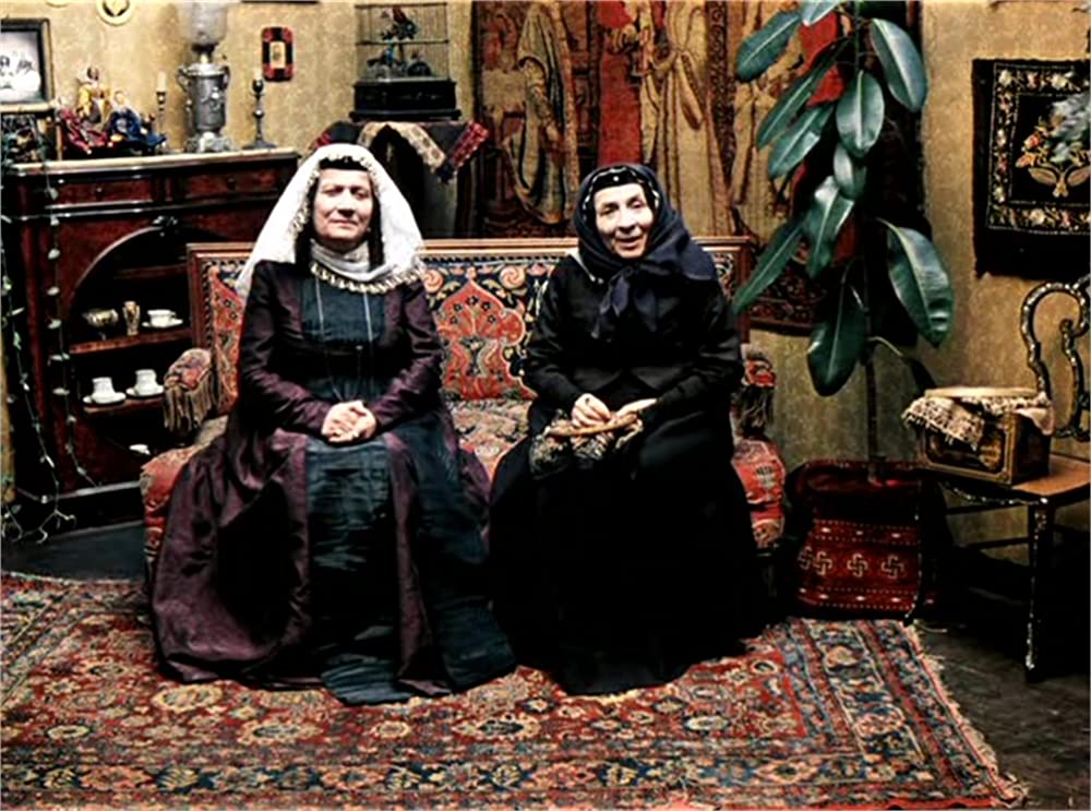 放浪の画家 ピロスマニの画像